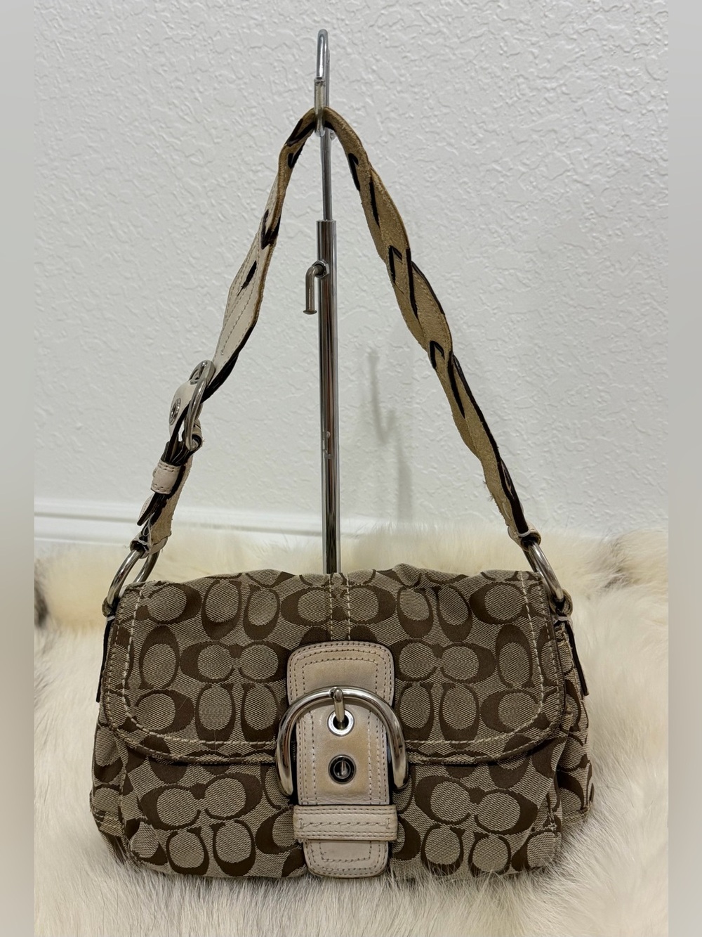 COACH Y2K Signature Canvas White Leather Soho Signature Flap Shoulder Bag RARE